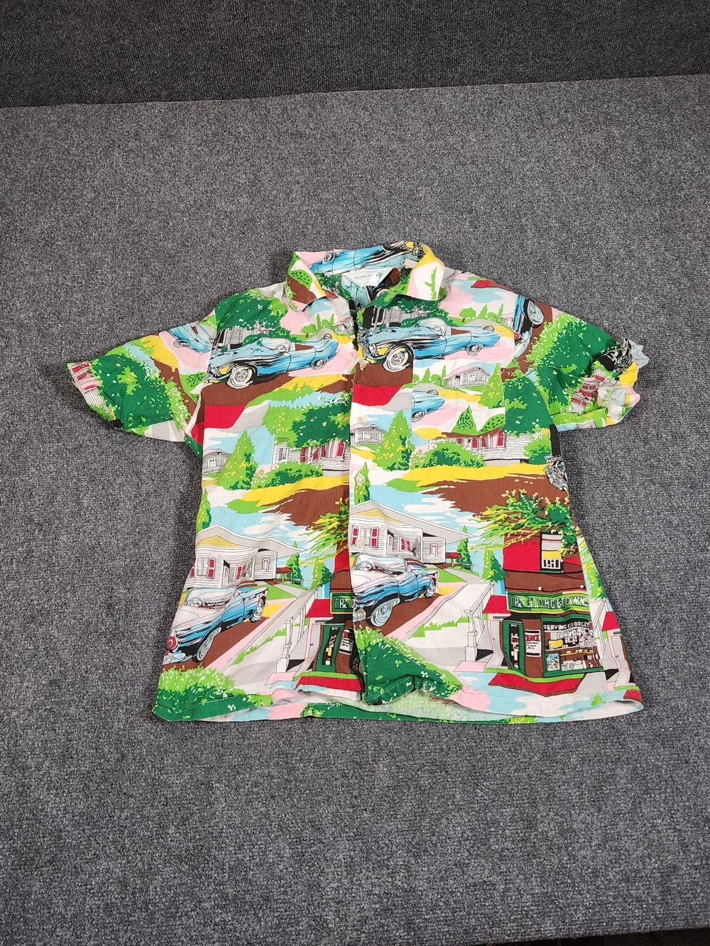 VTG made in USA Royale-Air Graphic Woven Button-Up Shirt Men's Cotton M Cars